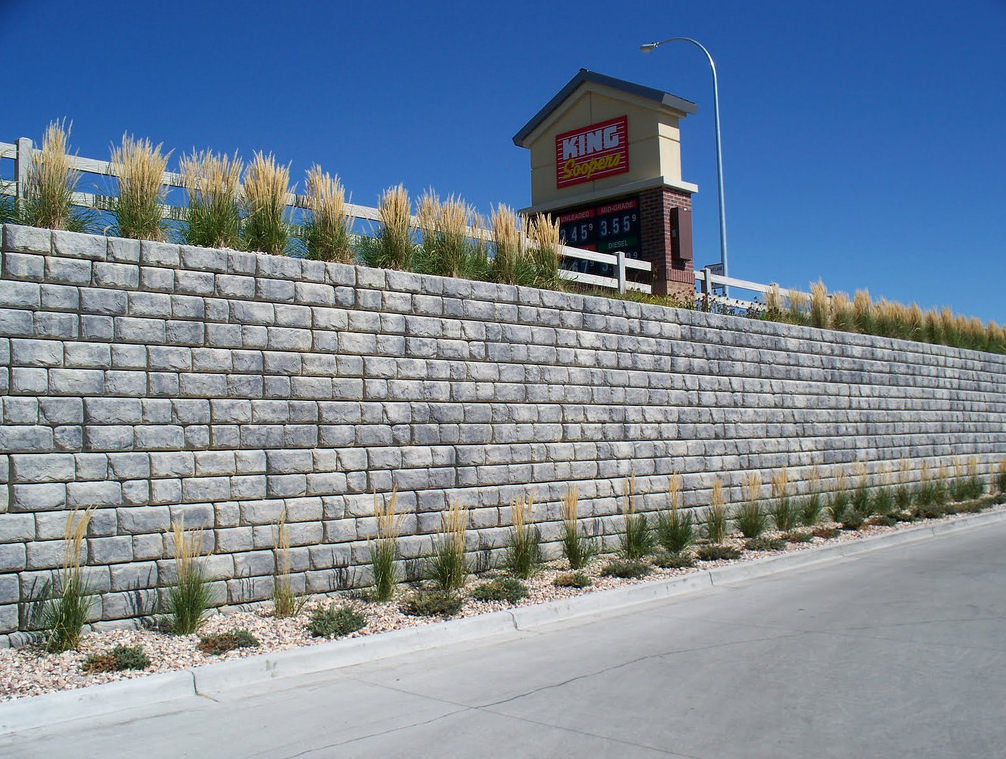 this image shows retaining walls in San Diego, California