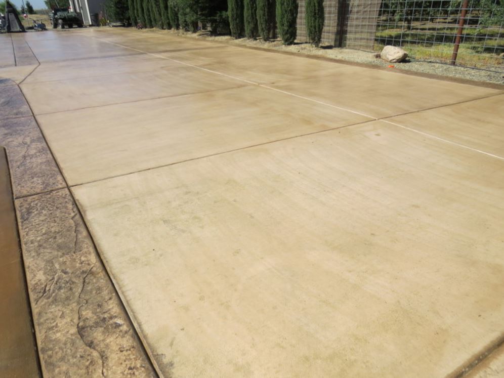 this image shows flagstone patio in San Diego, California